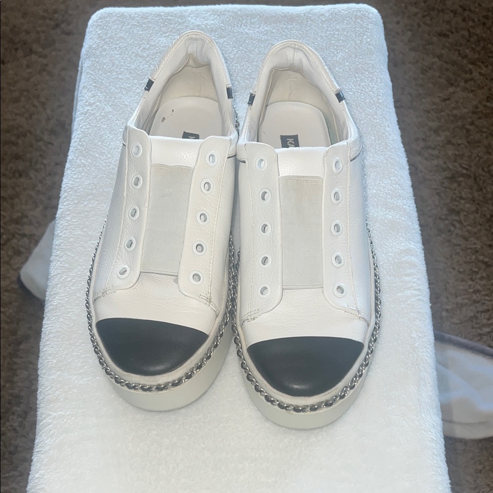 Karl Lagerfeld Black and White Chain Sneakers size 7.5